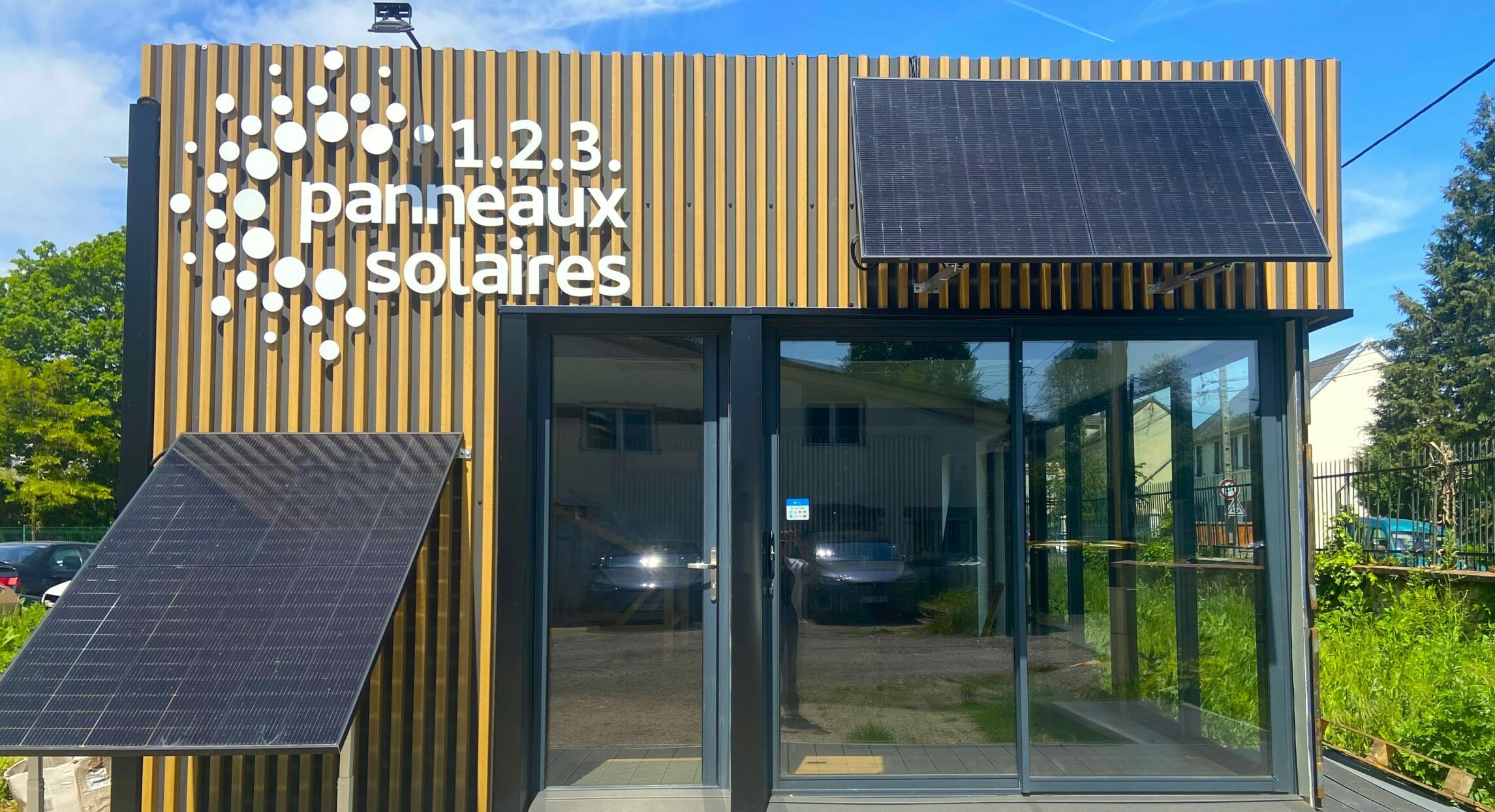 copie showroom retouché